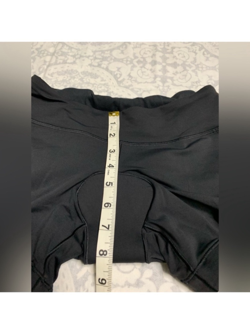 Lululemon biker shorts 6 - Picture 8 of 9